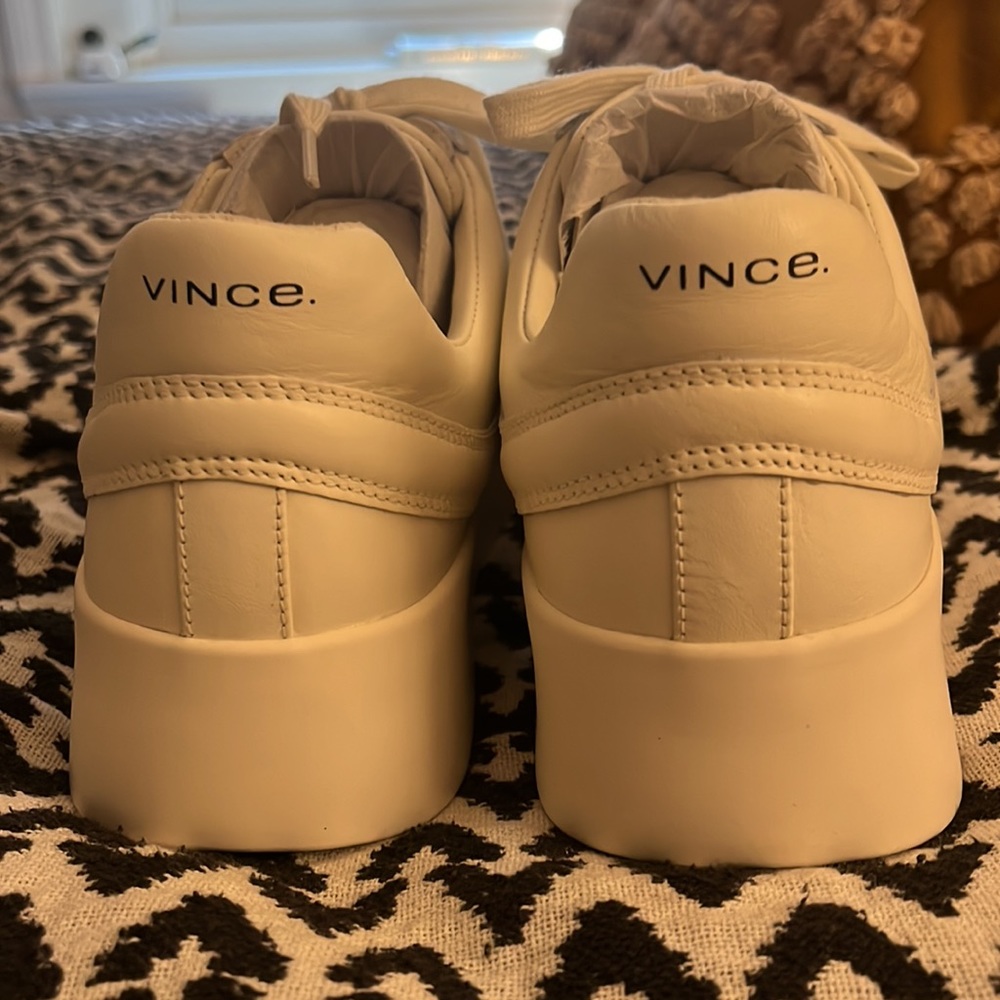 NWT NIB Vince warren court sneakers white color milk size 9 - Picture 5 of 7